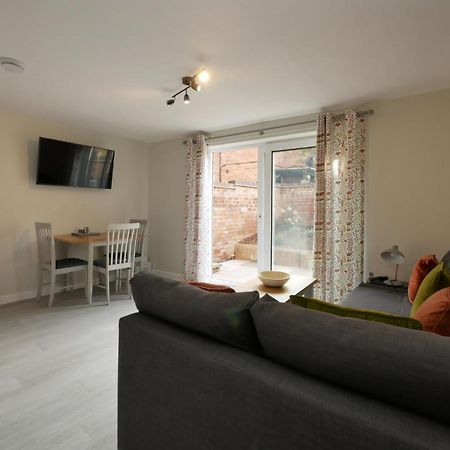 Crewe Short Lets 8 Victoria Court, Crewe Lejlighed Eksteriør billede